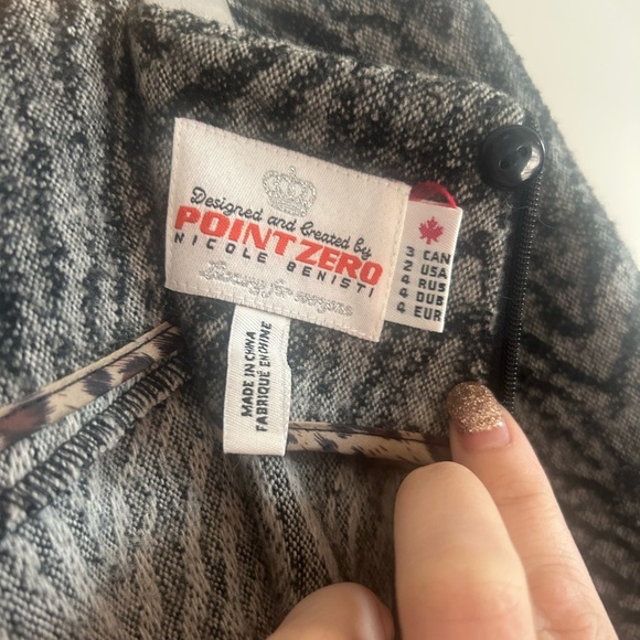 Point Zero, size 2, WOOL skirt, mini, A line, animal print - Picture 6 of 8